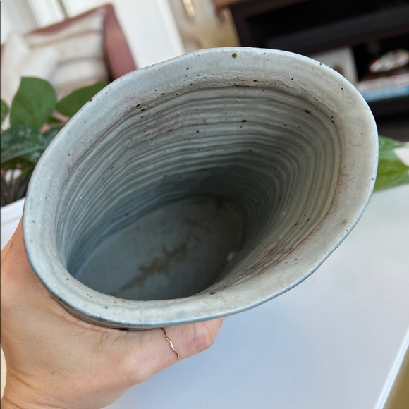 Vintage Handmade Freeform Pottery Vase - Picture 6 of 17